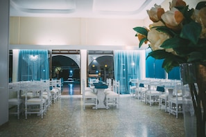 Breakfast, lunch and dinner served  - Chrysland Hotel (Ayia Napa)