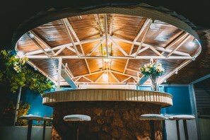 Outdoor pool, open 9:00 AM to 7:00 PM, sun loungers