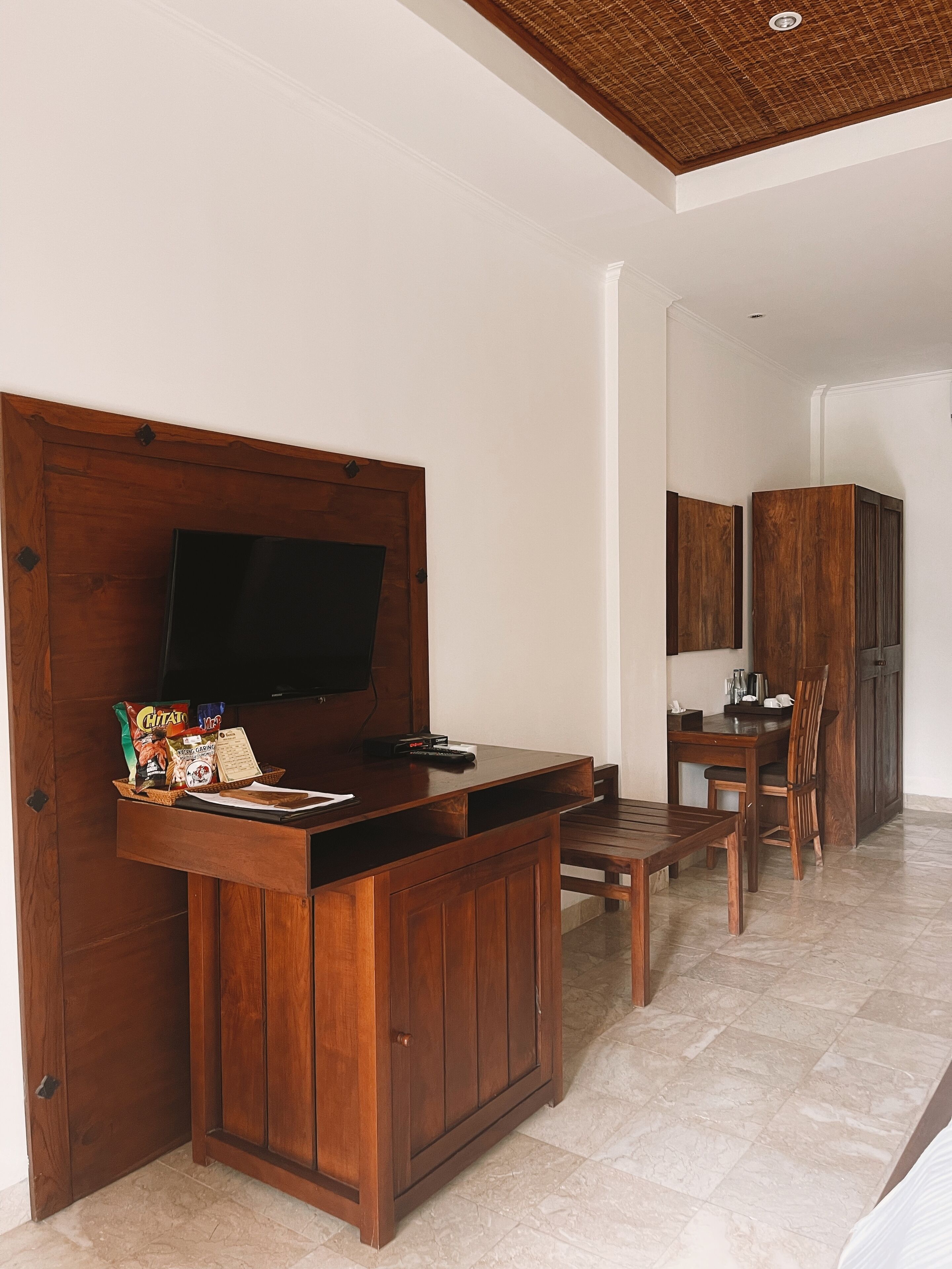 minibar, in-room safe, desk, soundproofing