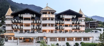  Gardena Grödnerhof Hotel & Spa