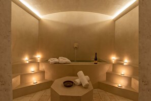Sauna a vapor, banho turco/hammam, esfoliação corporal, massagens