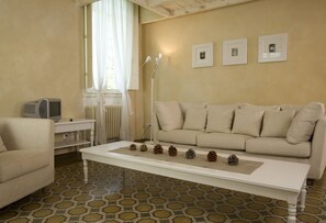 Family Suite | Living area