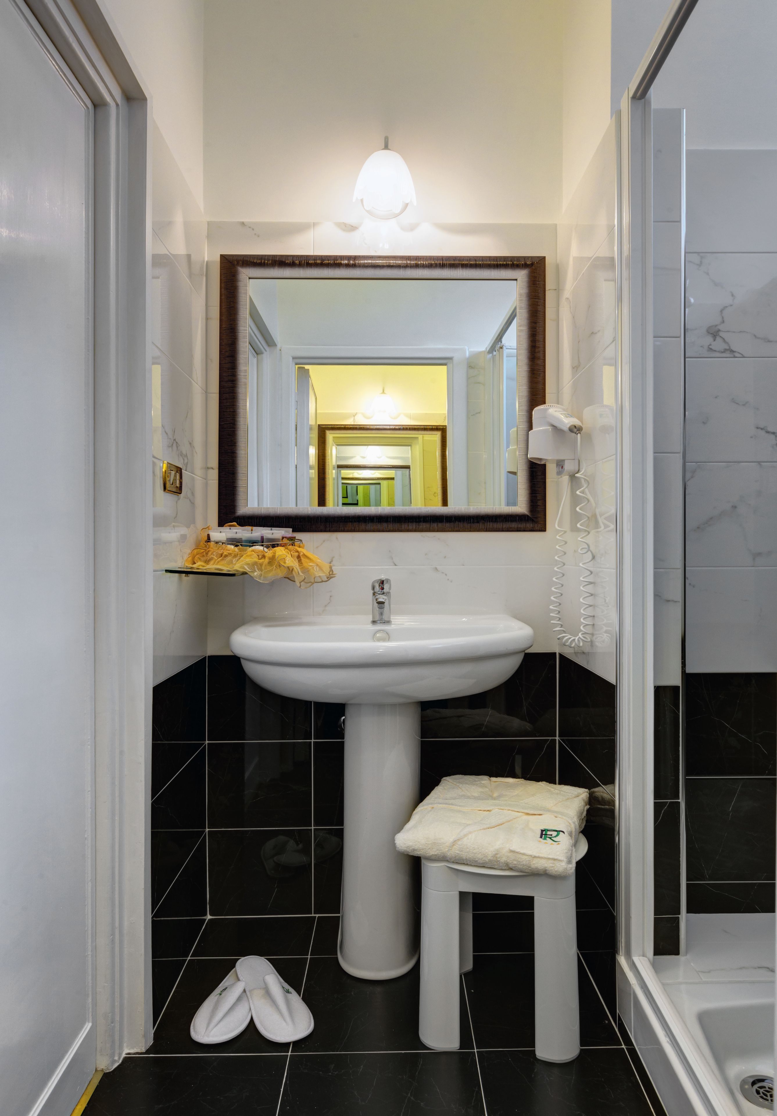 Photo - Hotel Residenza In Farnese