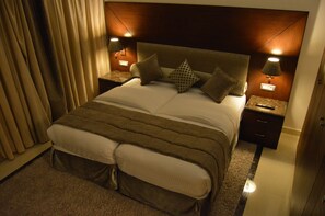 Minibar, in-room safe, desk, soundproofing