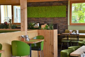 Gratis frukostbuffé varje dag