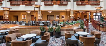 เอ็มบาสซีสวีทส์ บายฮิลตัน เซนต์หลุยส์ เซนต์ชาร์ลส์