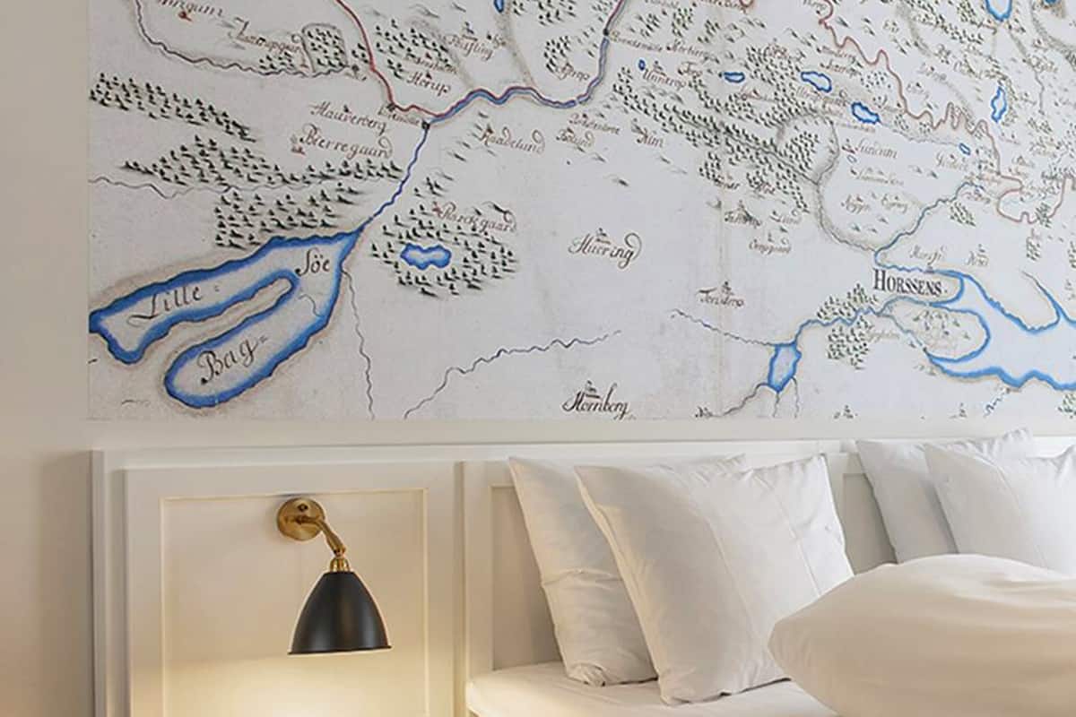 royal suite, 1 king bed | 1 bedroom, in-room safe, desk, blackout curtains