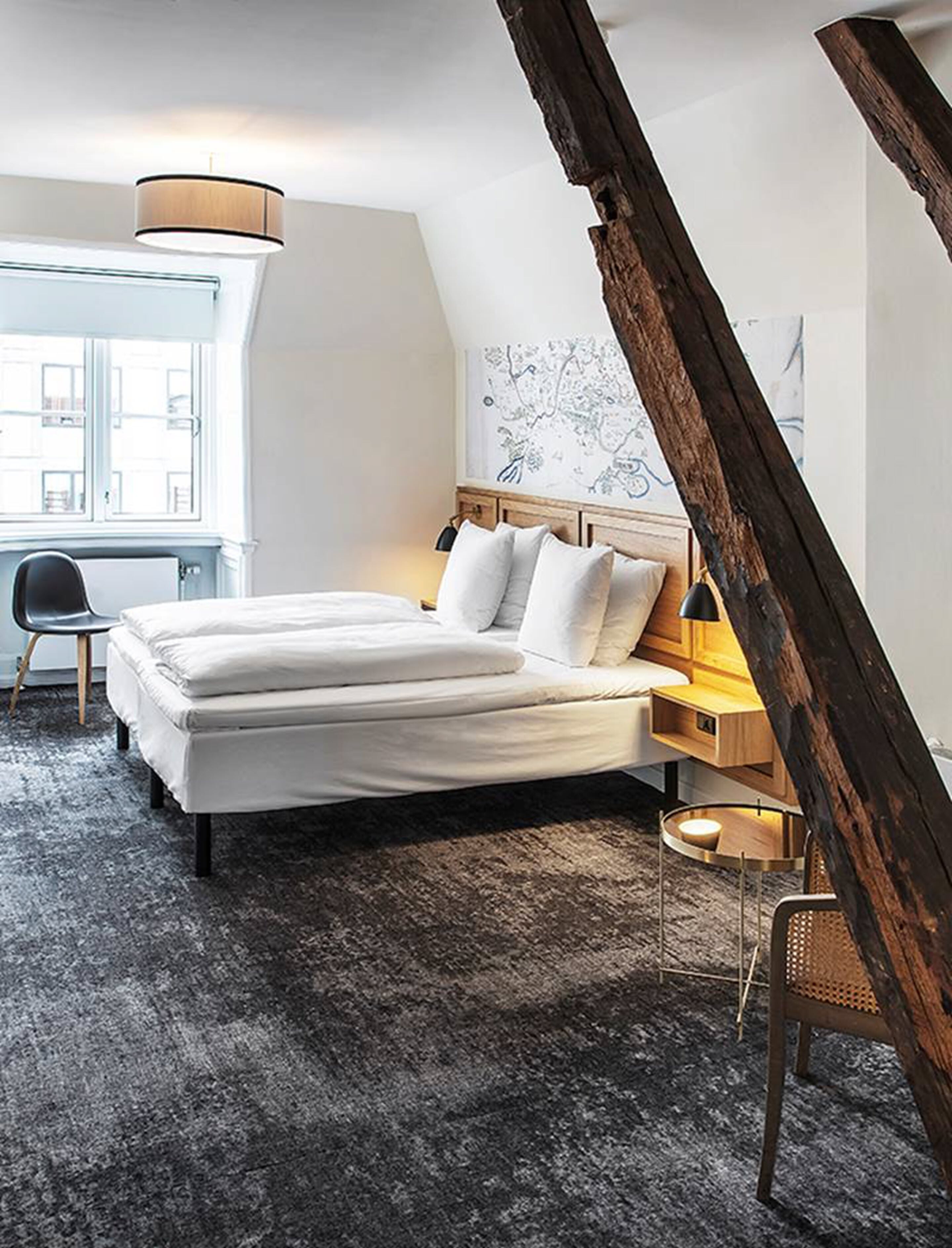 superior room, 2 single beds | 1 bedroom, in-room safe, desk, blackout curtains