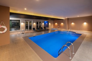 Indoor pool - Courtyard by Marriott San Luis Potosi (San Luis Potosi)