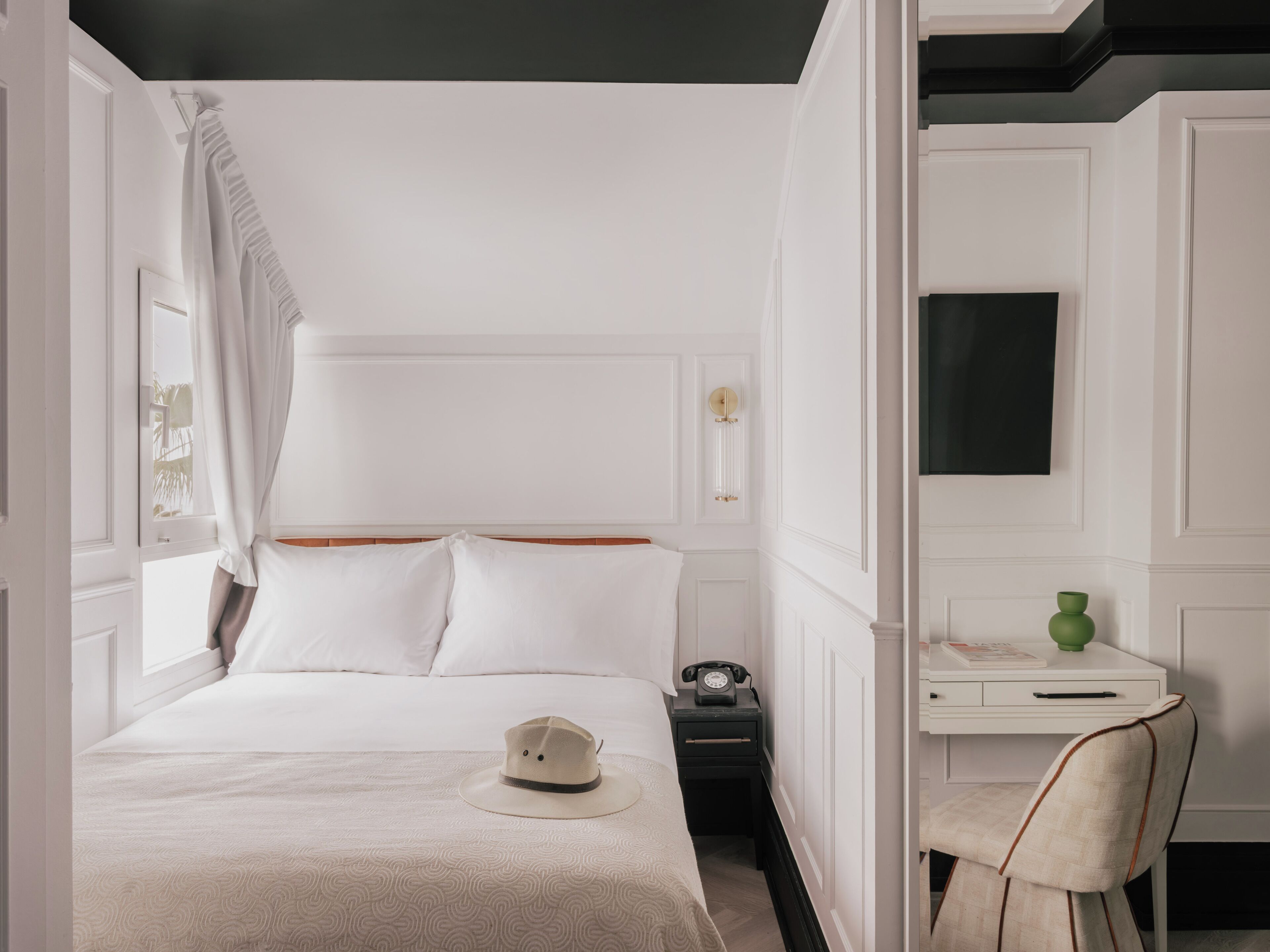 Cosy Room | Minibar, free WiFi, bed sheets