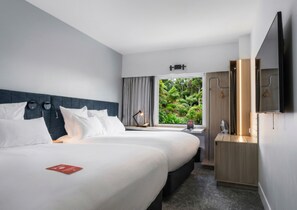 Roupas de cama antialérgicas, edredons de pluma, escrivaninha
