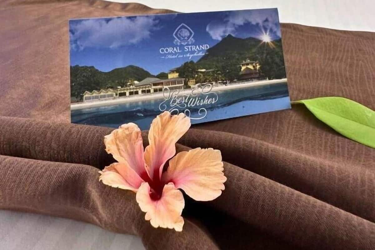 Signature Superior Ocean view | Minibar, in-room safe, blackout drapes, free WiFi