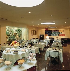 Free continental breakfast