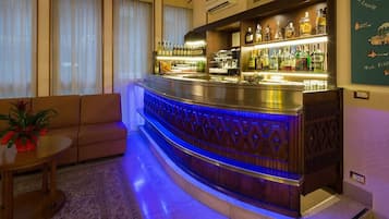Bar (in der Unterkunft)