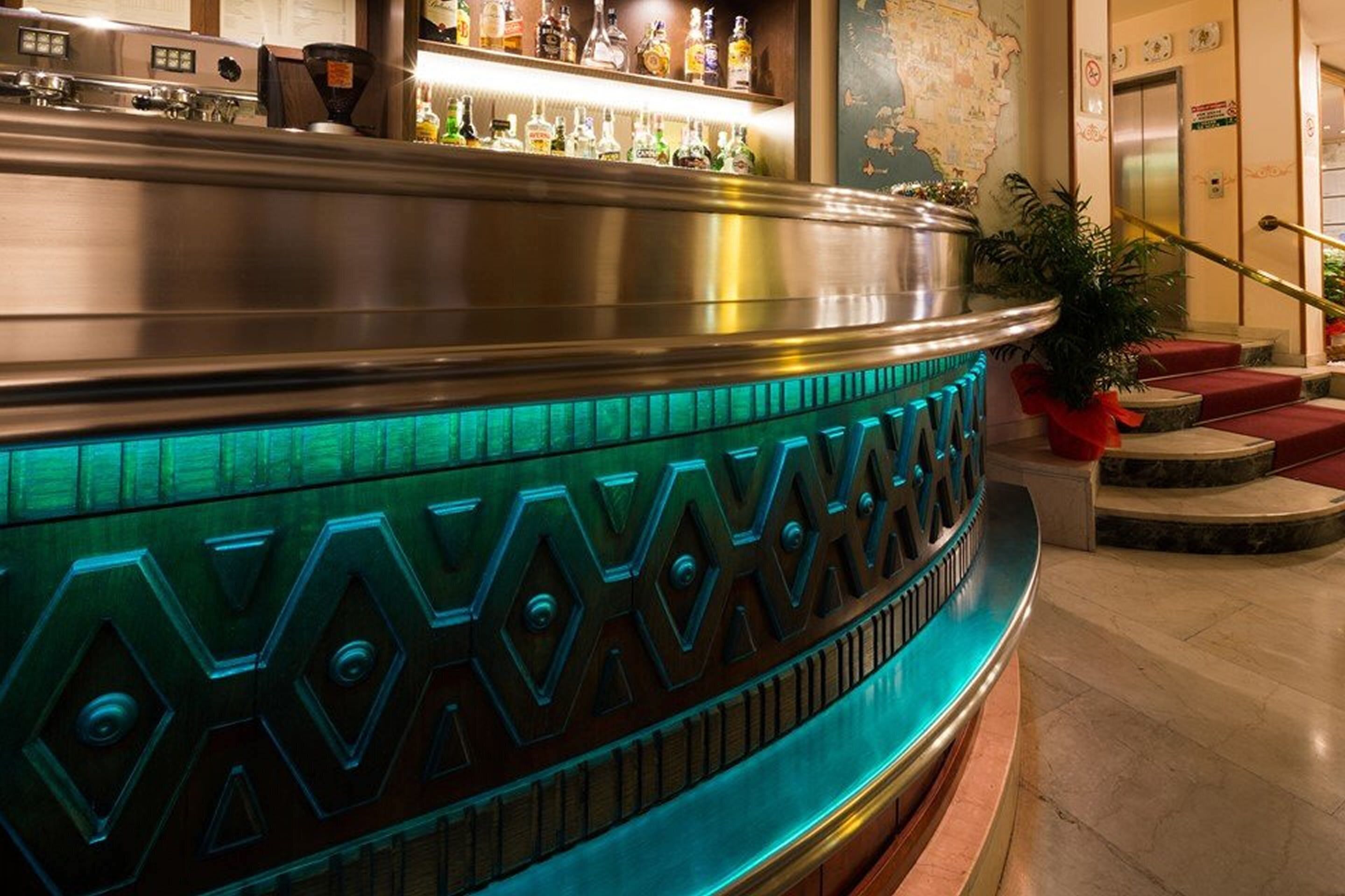 Bar (in der Unterkunft)