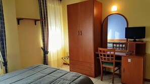 Dreibettzimmer