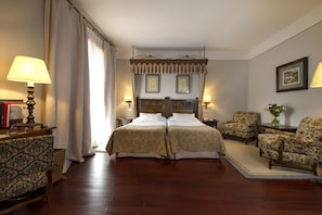 Premium bedding, minibar, in-room safe, desk