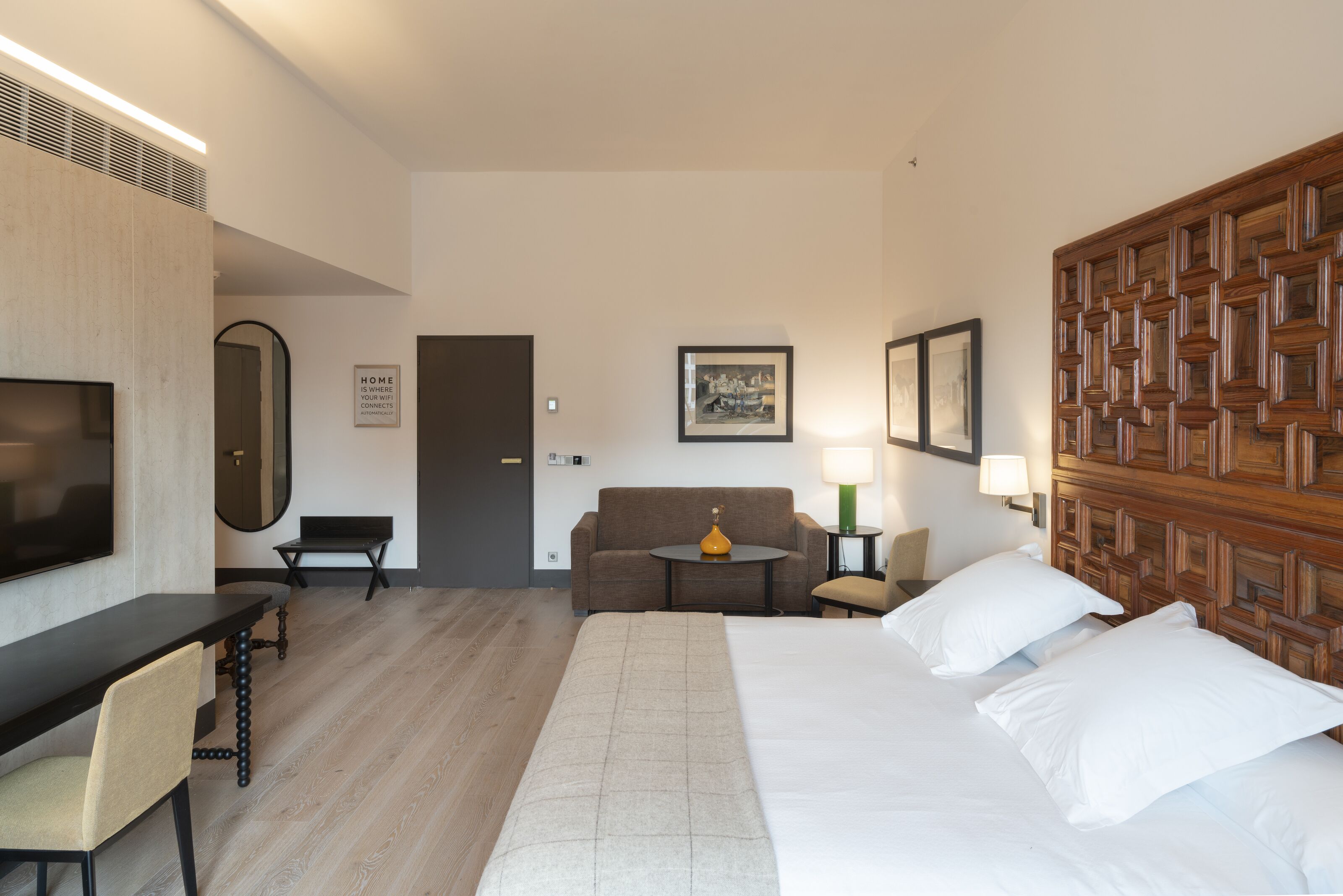 Photo - Parador de León