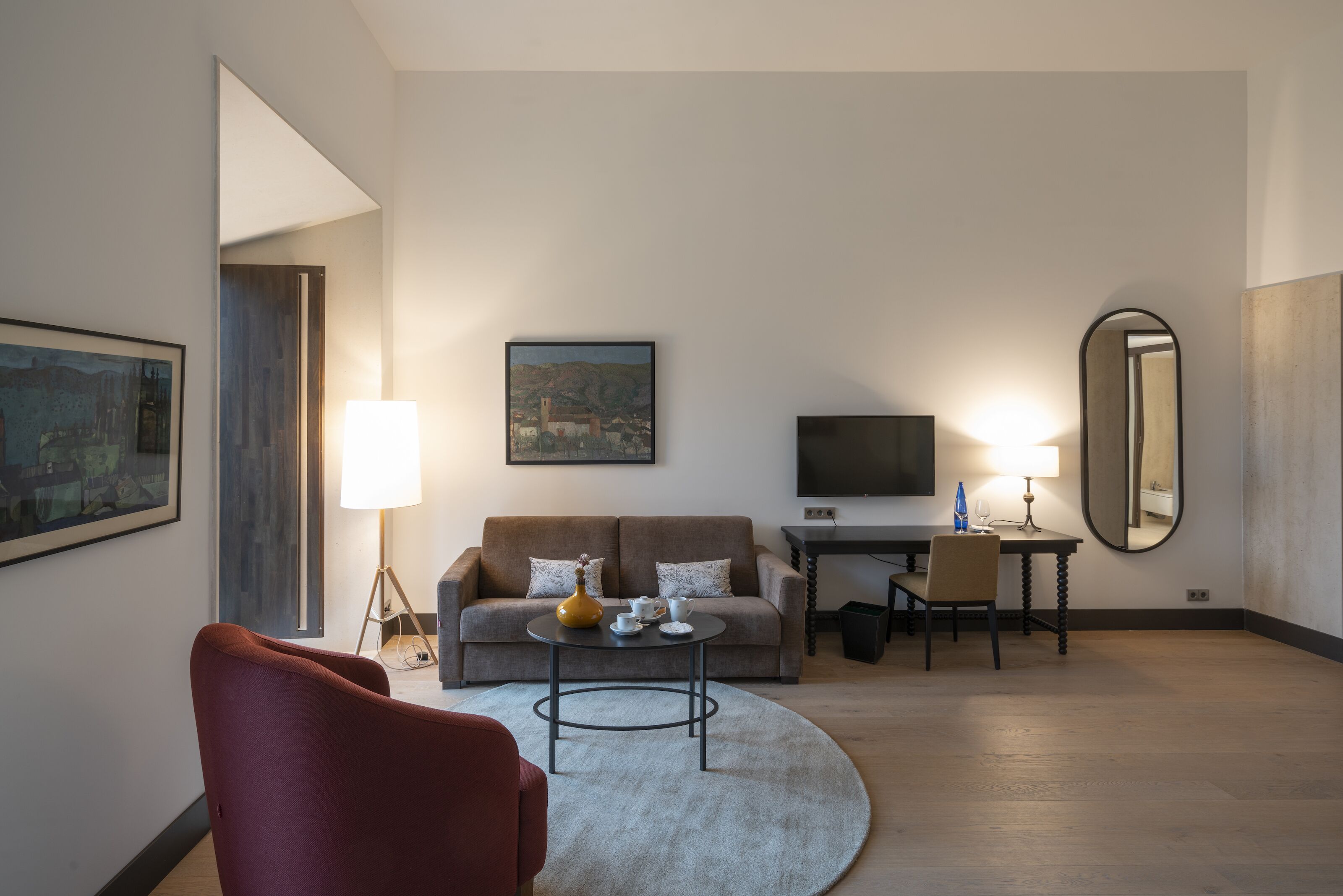 1 bedroom, premium bedding, minibar, in-room safe