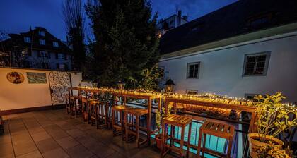 BASLERTOR Summer Pool Hotel