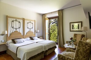 Premium bedding, minibar, in-room safe, desk