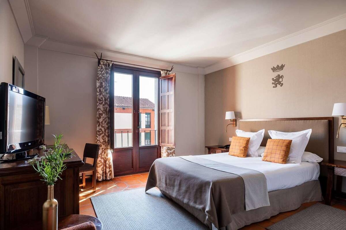 Ropa de cama de alta calidad y minibar