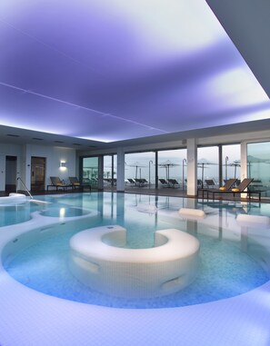 Couples treatment rooms, Turkish bath, body treatments, hydrotherapy