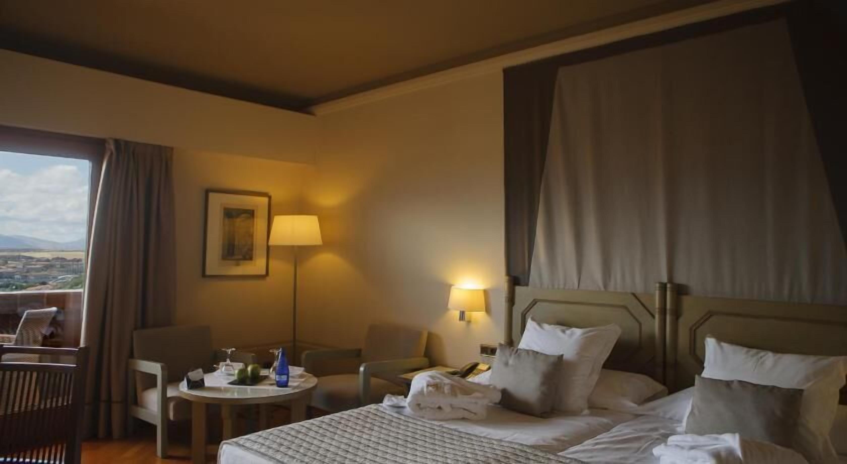 Minibar, in-room safe, desk, blackout drapes