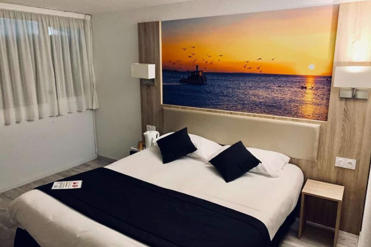 desk, blackout curtains, soundproofing, iron/ironing board