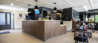 Hotel Campanile Auxerre - Monéteau