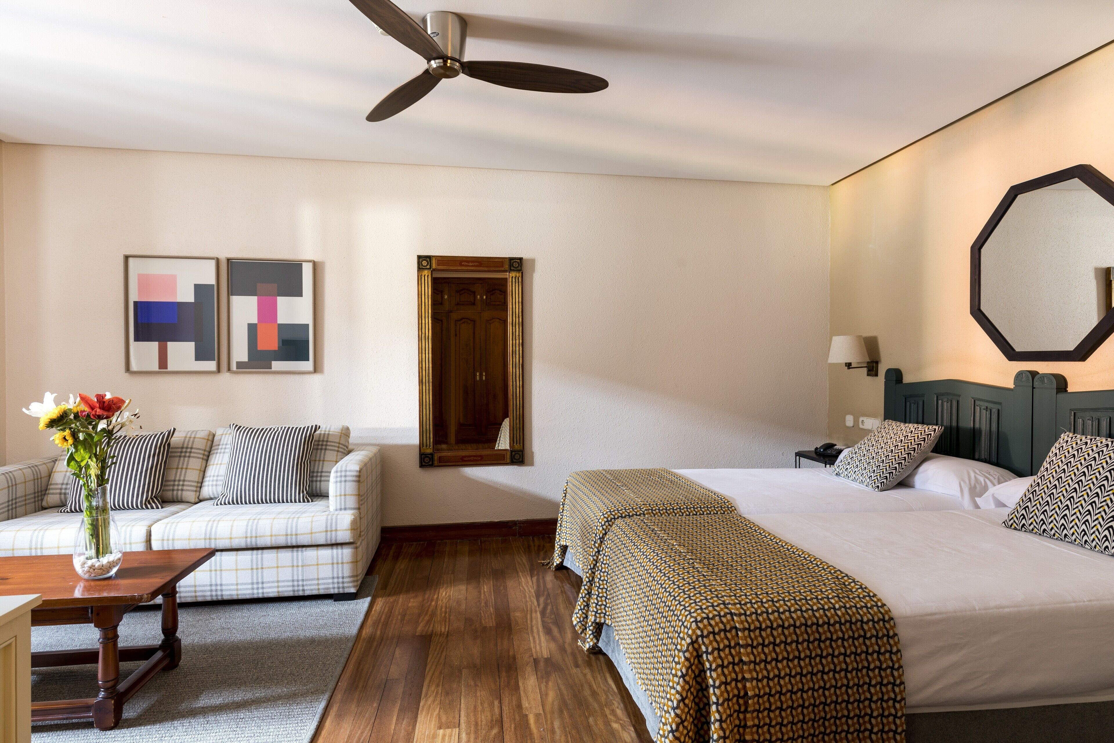 1 bedroom, minibar, in-room safe, desk