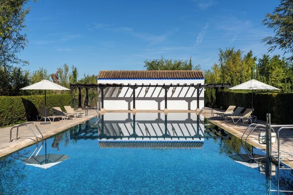 Piscina stagionale all'aperto