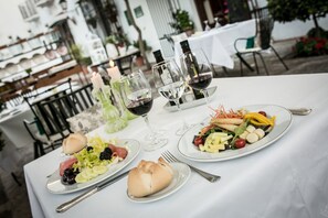 Terrace/patio - Parador de Mérida (Merida)