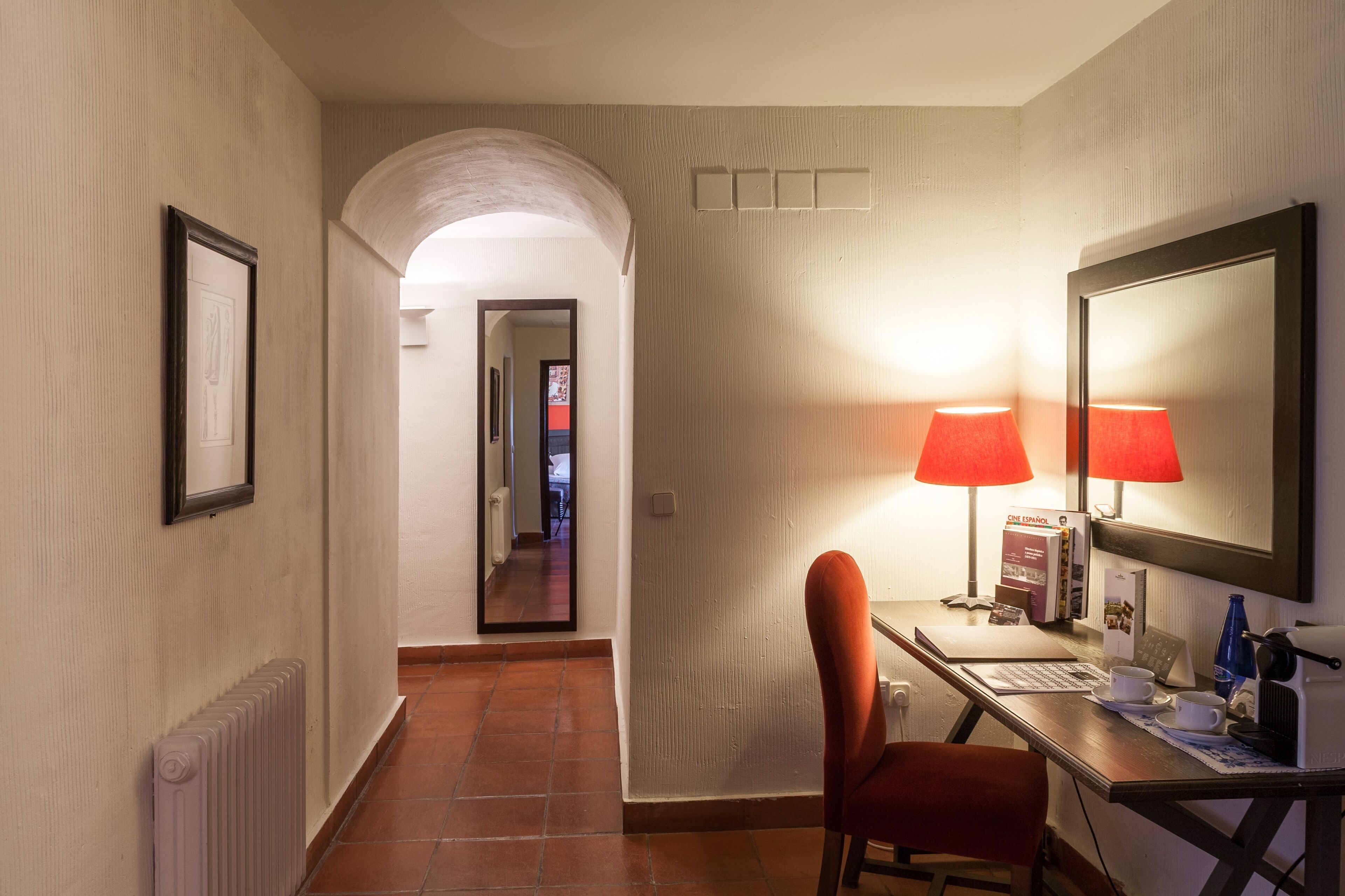 32-inch flat-screen tv with digital channels, tv