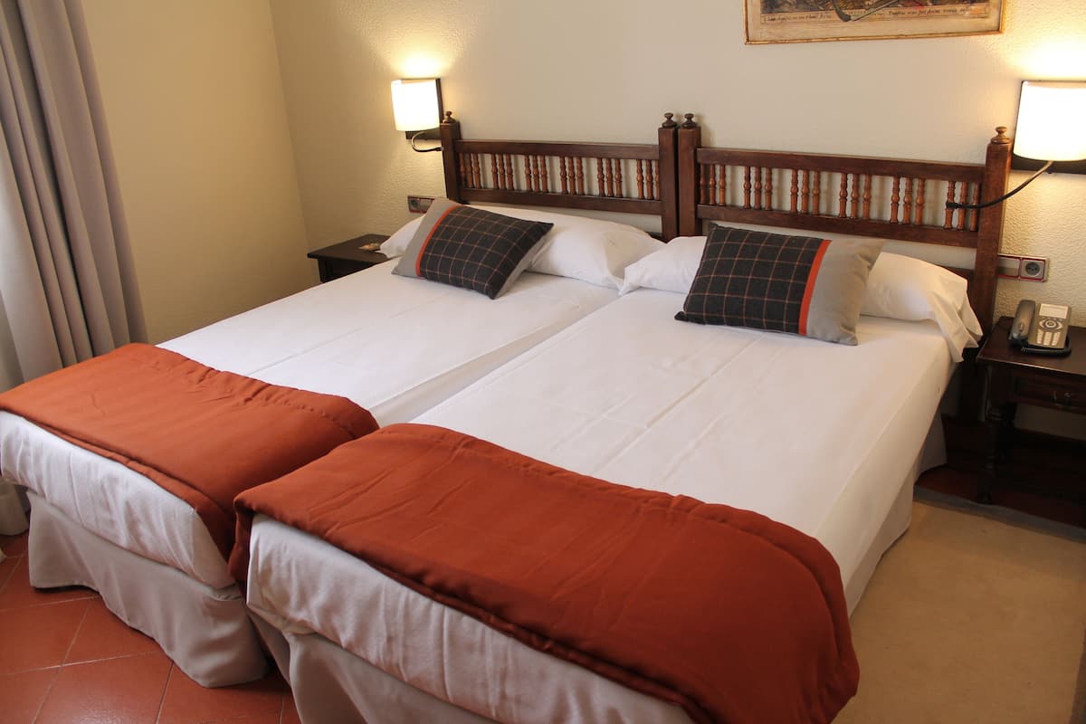 1 bedroom, minibar, in-room safe, desk