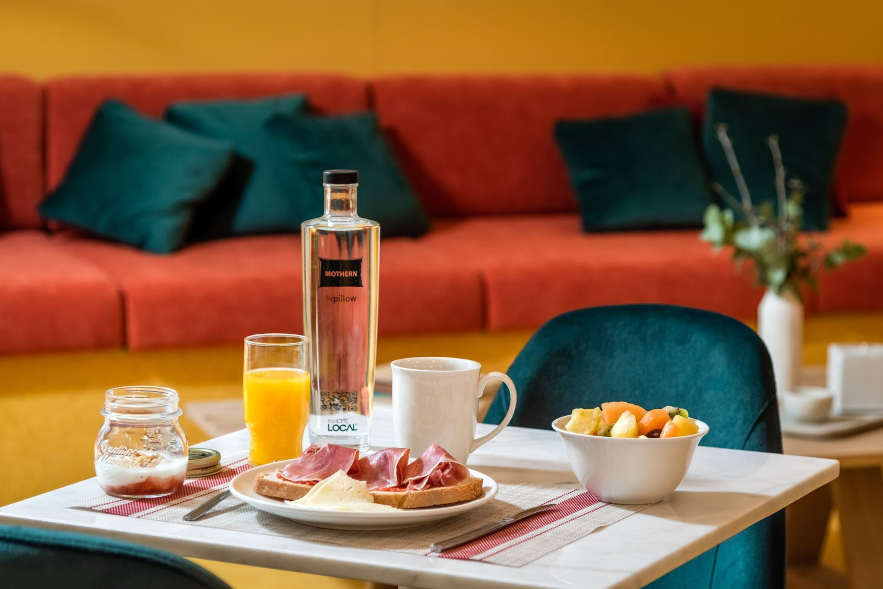 daily buffet breakfast (eur 15 per person)