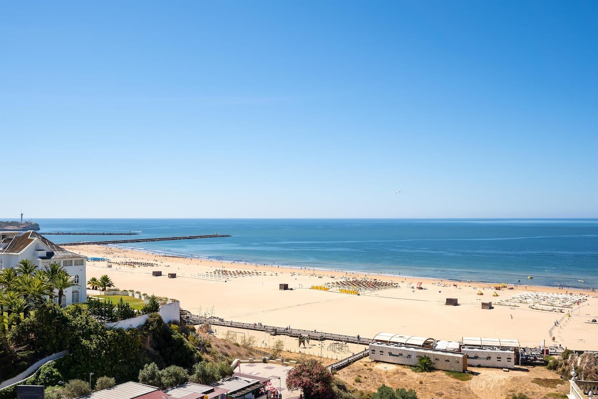 Beach/ocean view