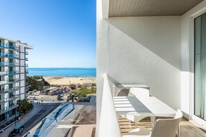 Superior Double or Twin Room, Partial Sea View