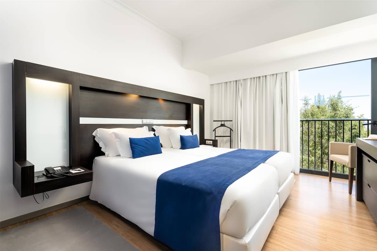 1 habitación, minibar, caja de seguridad en la habitación y escritorio