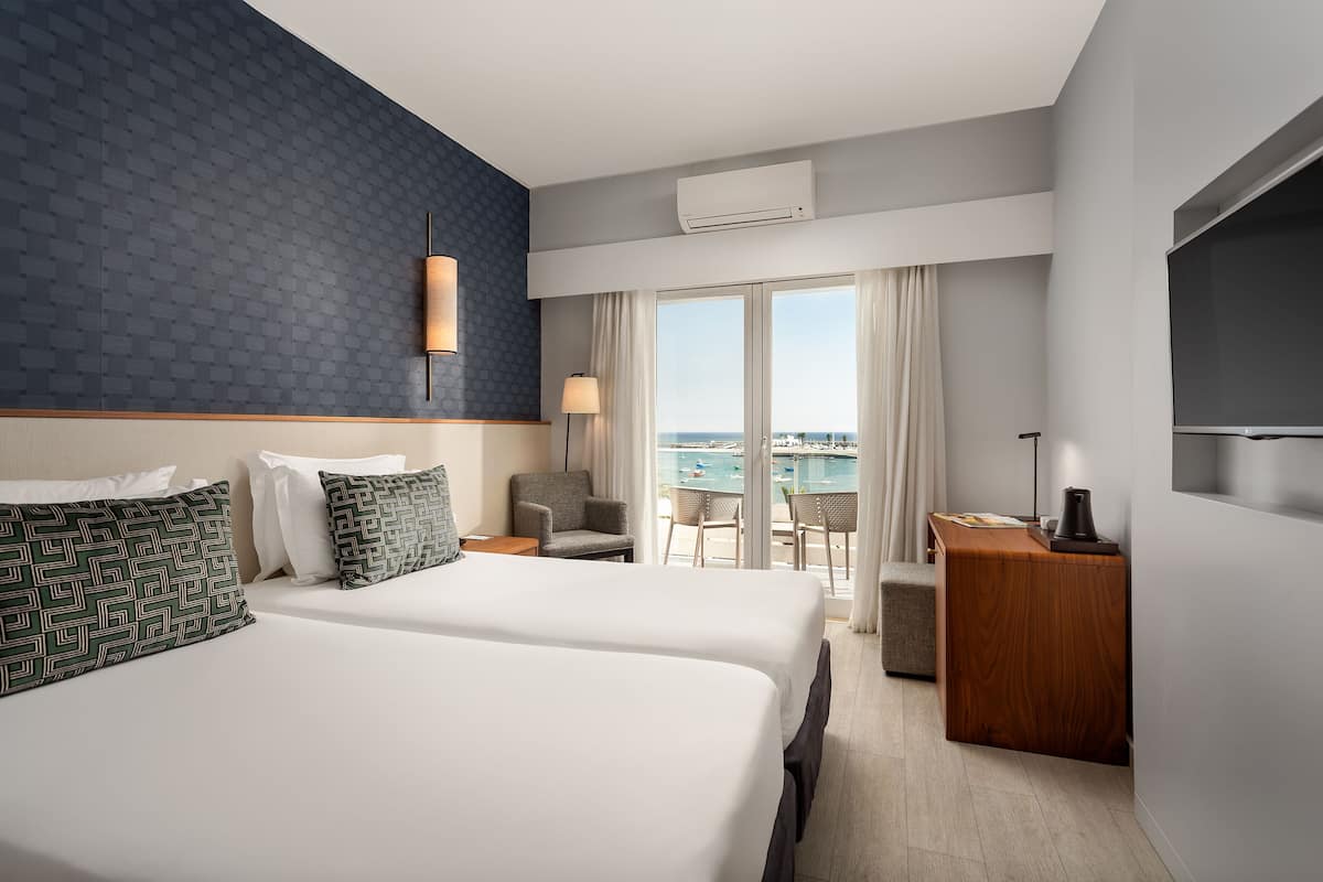 1 bedroom, minibar, in-room safe, desk