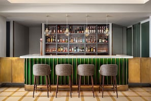 2 Bars/Lounges, Bar auf der Dachterrasse