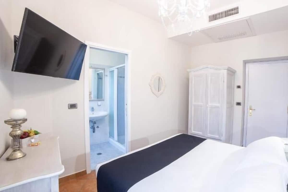 Ropa de cama de alta calidad, edredón y minibar