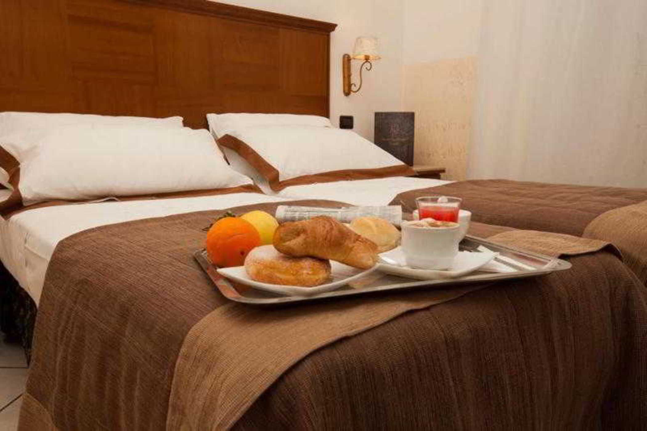 Literie de qualité, couette en duvet, minibar, coffre-fort