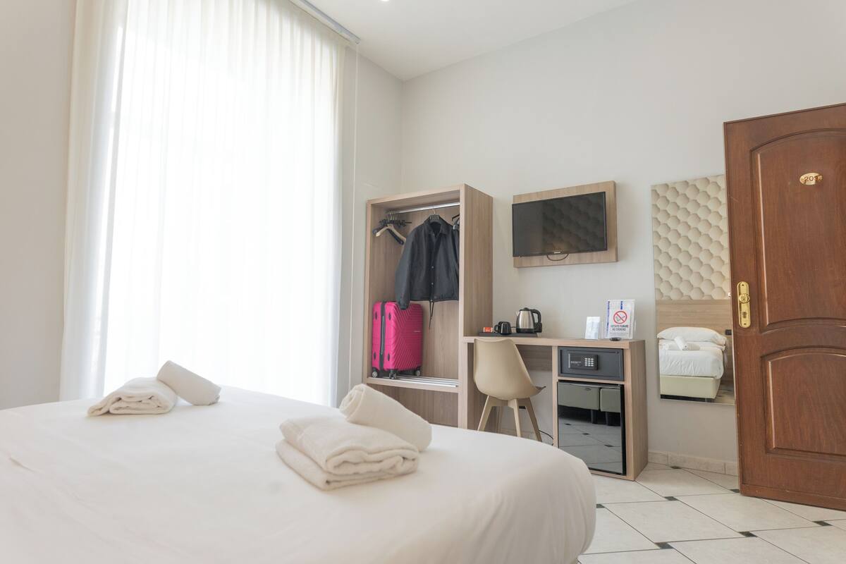 Standard Double or Twin Room | Premium bedding, down comforters, minibar, in-room safe