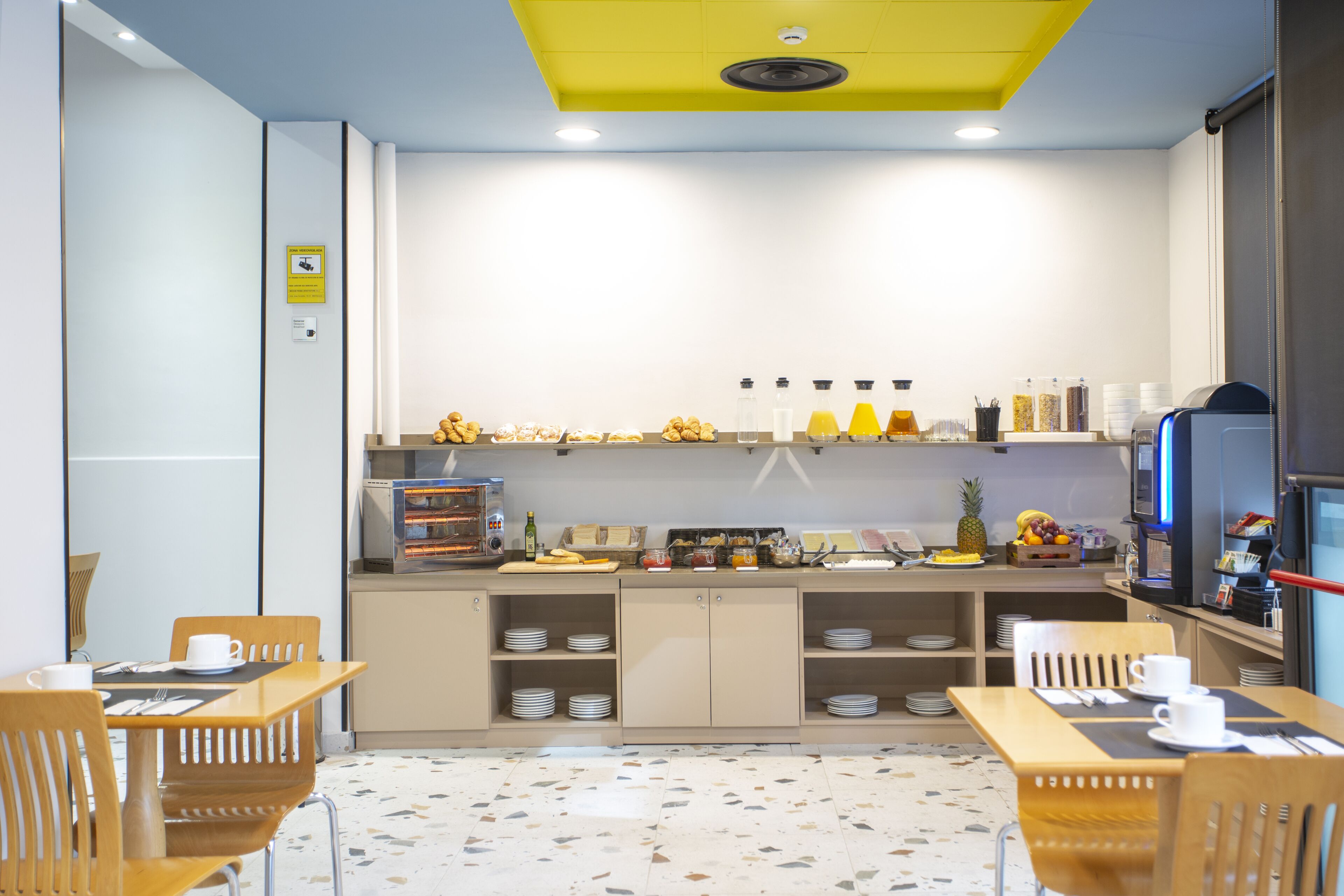 daily buffet breakfast (eur 11.50 per person)