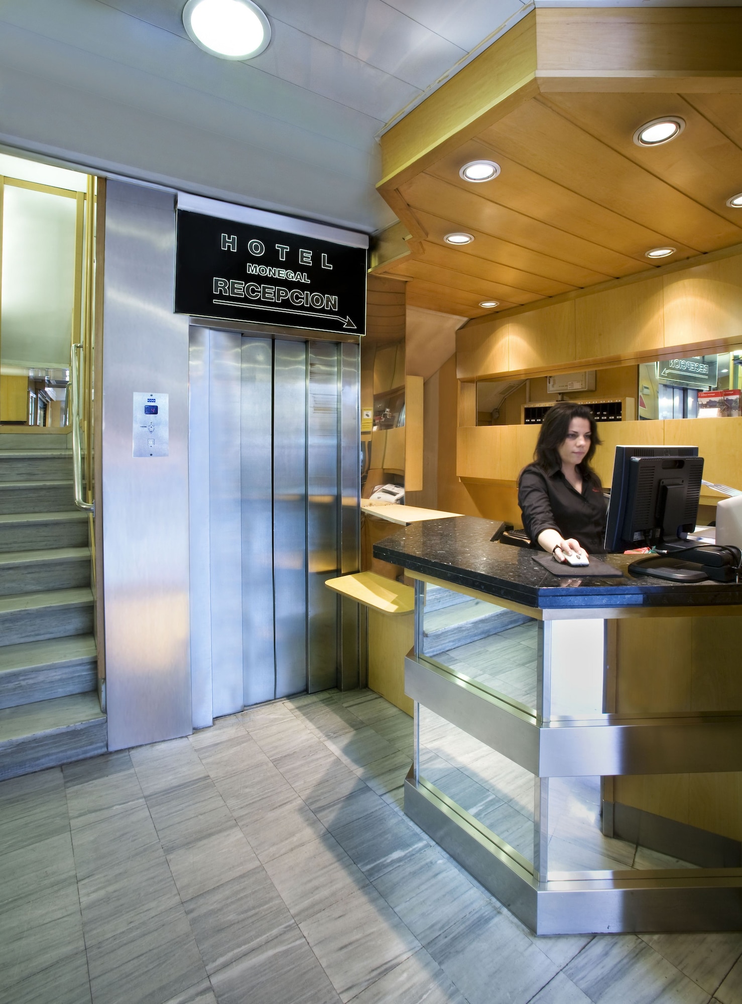 2 Star Hotels