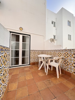 Superior Double Room | Free WiFi, bed sheets - Lagosmar Hotel (Lagos)