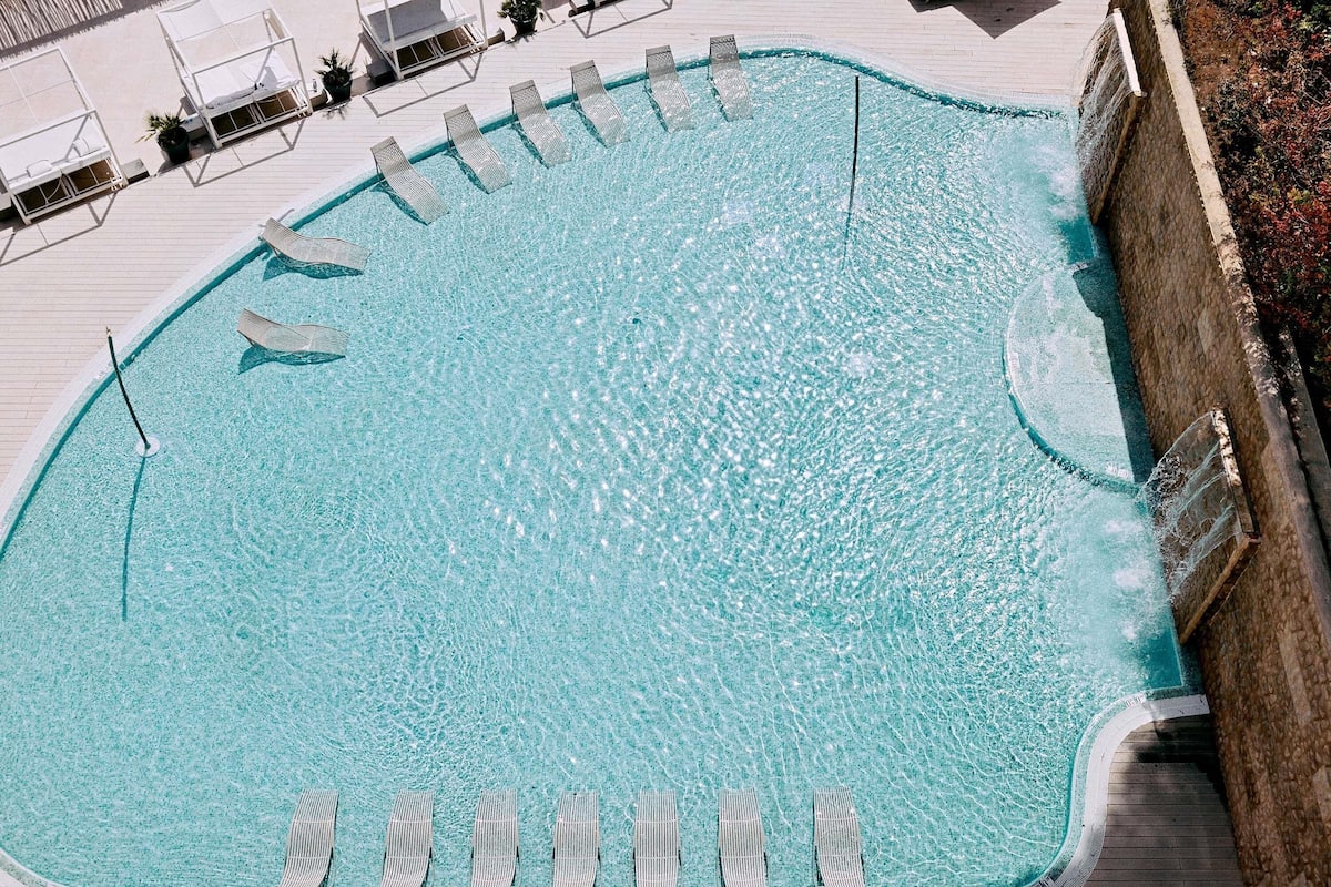 Literie de qualité supérieure, minibar, coffres-forts dans les chambres