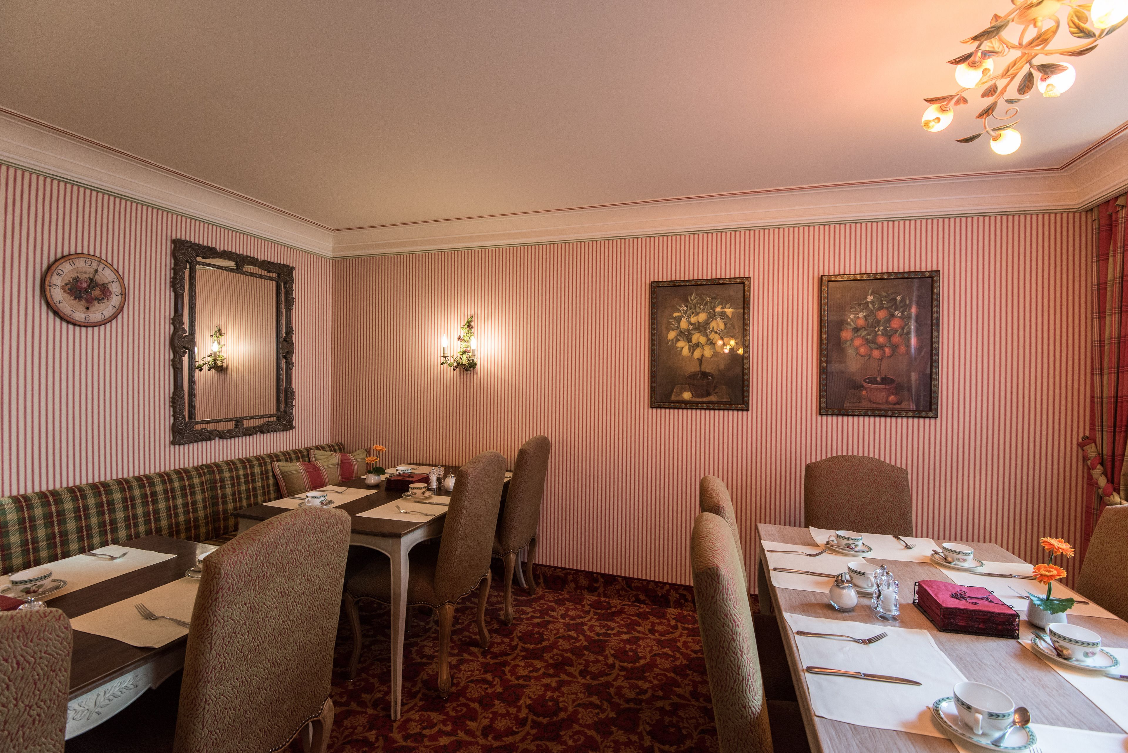 daily buffet breakfast (eur 17 per person)