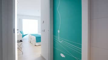1 phòng ngủ, bộ đồ giường cao cấp, minibar, két bảo mật tại phòng